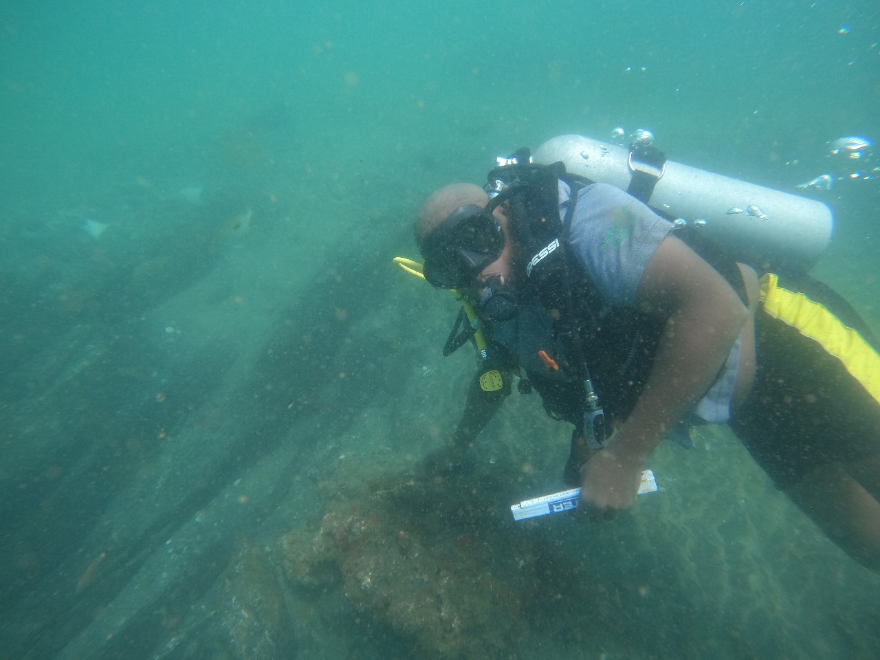 Ngomeni shipwreck dive dr. caeser bita